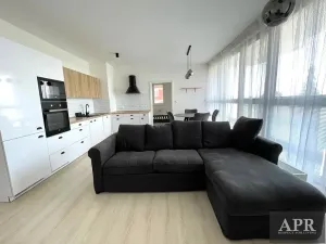 Prodej bytu 4+kk, Uherské Hradiště, Derflanská, 102 m2