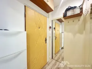 Pronájem bytu 1+1, Zlín, Husova, 32 m2