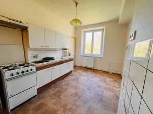Prodej bytu 3+1, Žďár nad Sázavou, Jiřího z Poděbrad, 86 m2