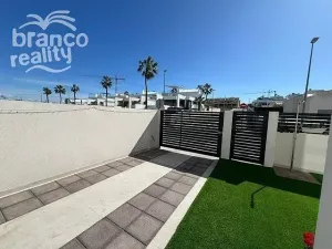 Prodej rodinného domu, Alicante, Španělsko, 110 m2