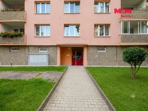 Prodej bytu 1+1, Chomutov, Borová, 35 m2