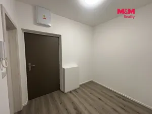 Pronájem bytu 1+kk, Hořovice, U Štěpánků, 38 m2