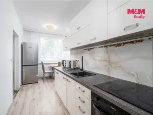 Prodej bytu 4+1, Krupka - Maršov, Karla Čapka, 99 m2