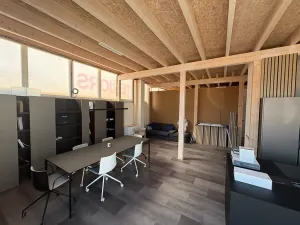 Pronájem výrobních prostor, Praha - Uhříněves, Přátelství, 1256 m2