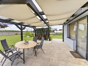 Prodej rodinného domu, Hostouň, Polní, 154 m2