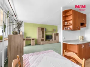 Prodej bytu 3+1, Praha - Řepy, Španielova, 71 m2