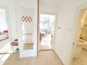 Pronájem bytu 3+1, Praha - Strašnice, Uhříněveská, 100 m2