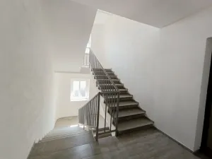 Prodej bytu 3+kk, Planá, Karlín, 73 m2