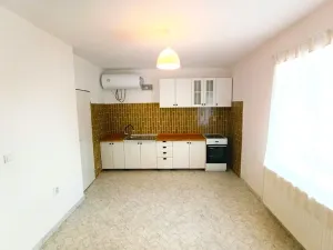 Pronájem bytu 3+kk, Planá, Karlín, 61 m2