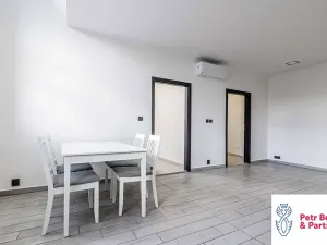 Prodej bytu 3+kk, Nové Strašecí, Dukelská, 69 m2
