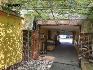 Prodej činžovního domu, Dolní Bukovsko, nám. Jiráskovo, 612 m2
