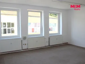 Pronájem kanceláře, Nová Paka, Komenského, 27 m2