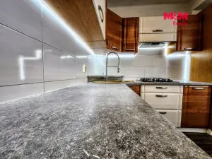 Pronájem bytu 2+1, Ostrava - Mariánské Hory, Gen. Hrušky, 63 m2