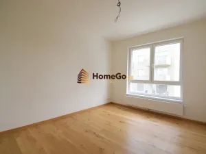 Pronájem bytu 2+kk, Praha - Modřany, Komořanská, 65 m2