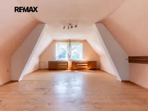 Prodej apartmánu, Altenberg, Německo, Talstraße, 780 m2