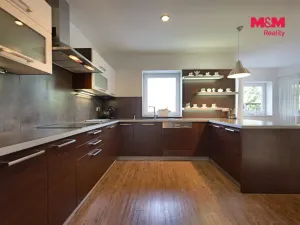 Prodej rodinného domu, Domašov u Šternberka, 341 m2