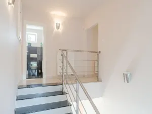 Prodej rodinného domu, Benátky, 241 m2