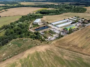 Prodej komerční nemovitosti, Žatec, 3347 m2