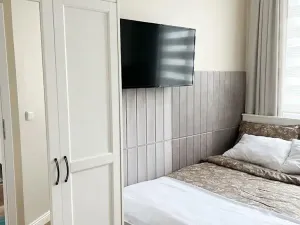 Pronájem bytu 2+kk, Praha - Vinohrady, Perunova, 41 m2