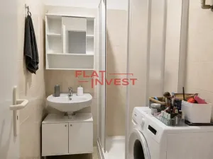 Pronájem bytu 2+kk, Praha - Žižkov, Milíčova, 45 m2
