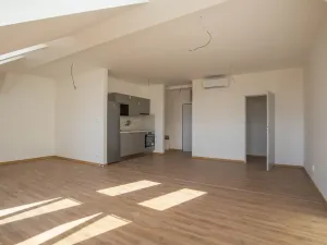 Pronájem činžovního domu, Říčany, 17. listopadu, 63 m2
