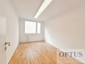 Pronájem kanceláře, Praha - Smíchov, U Demartinky, 191 m2