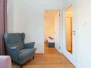Pronájem bytu 2+kk, Praha - Vinohrady, Perucká, 40 m2