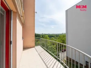 Pronájem bytu 1+kk, Plzeň - Skvrňany, Waltrova, 50 m2