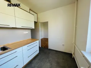 Pronájem bytu 2+1, Kyjov, Sídliště Za Stadionem, 58 m2