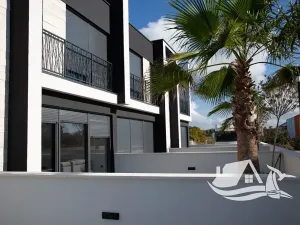 Prodej bytu 4+kk, Privlaka, Chorvatsko, 99 m2