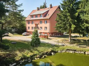 Prodej bytu 2+1, Trhové Sviny, 72 m2