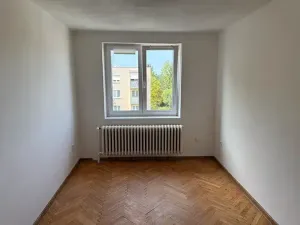 Prodej bytu 3+1, Hradec Králové, Kpt. Fechtnera, 70 m2