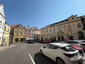 Pronájem restaurace, Hradec Králové, V Kopečku, 80 m2