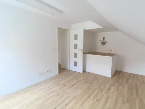 Prodej bytu 3+kk, Horšovský Týn, Pionýrů, 77 m2
