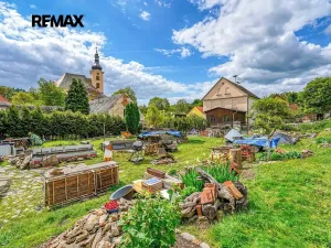 Prodej vícegeneračního domu, Úterý, 677 m2