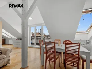 Prodej bytu 4+1, Praha - Nové Město, Lípová, 166 m2