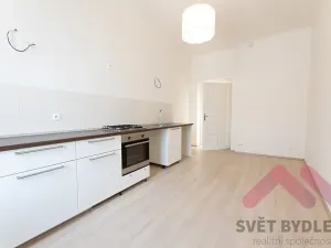 Pronájem bytu 3+1, Praha - Karlín, Za Poříčskou bránou, 94 m2
