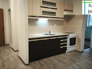 Pronájem bytu 2+1, Liberec, Česká, 55 m2