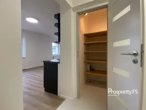 Pronájem bytu 2+kk, Ústí nad Labem - Střekov, Škrétova, 64 m2