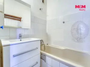 Prodej bytu 3+1, Borová Lada, 70 m2