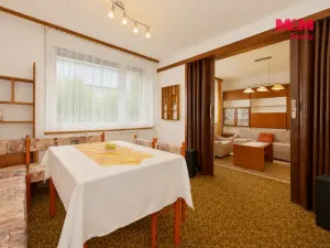 Prodej bytu 3+1, Golčův Jeníkov, Nám. T. G. Masaryka, 99 m2