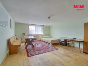Prodej rodinného domu, Lesná, 208 m2