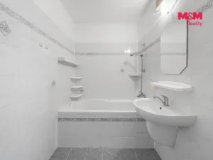 Prodej bytu 2+1, Benešov nad Ploučnicí, Sídliště, 56 m2