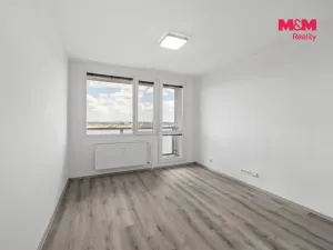 Pronájem bytu 2+kk, Kladno, Čs. armády, 46 m2