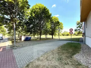 Pronájem bytu 2+kk, Praha - Letňany, Terezínská, 48 m2