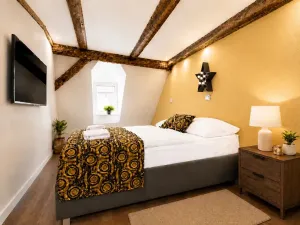 Prodej apartmánu, Praha - Malá Strana, Malostranské náměstí, 117 m2