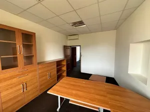 Pronájem obchodního prostoru, Děčín, Kamenická, 34 m2