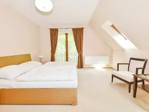Prodej rodinného domu, Karlovy Vary, Slovenská, 147 m2