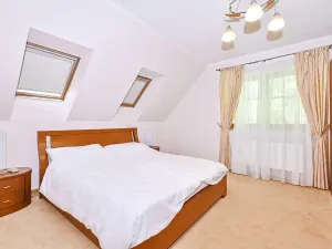 Prodej rodinného domu, Karlovy Vary, Slovenská, 149 m2