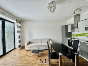 Pronájem bytu 2+kk, Liberec, Podzimní, 50 m2